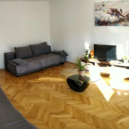 Apartmán Local Lifestyle *