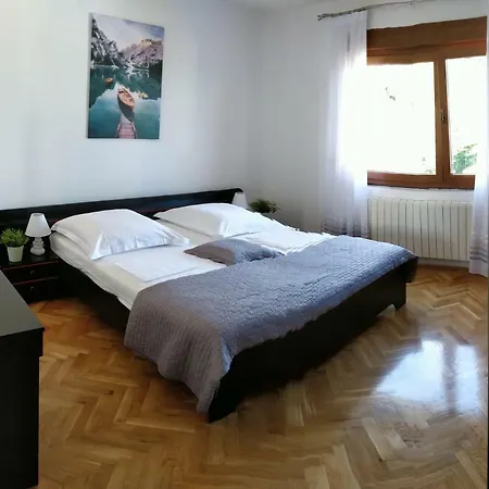 Local Lifestyle Apartmán